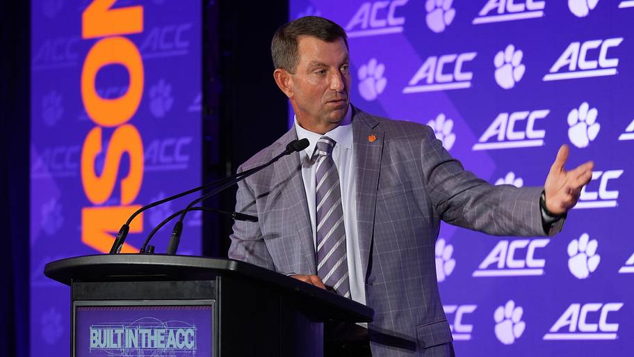 Clemson not among the national title hopefuls grossly overlooks 3 distinct advantages
