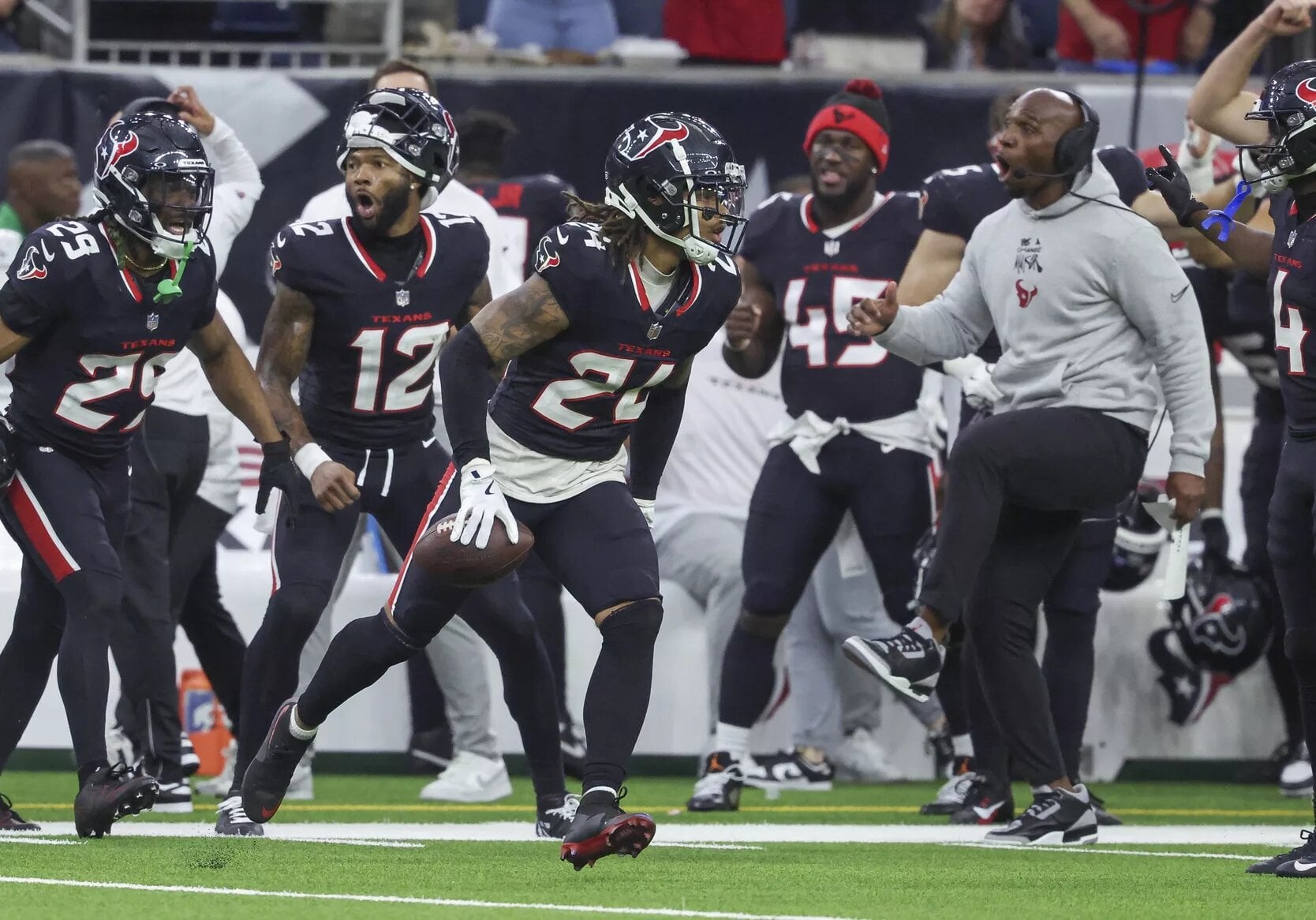 Ranking the top AFC South defensive backs for 2026