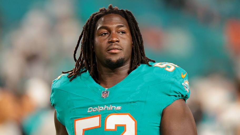 Miami Dolphins offensive tackle Patrick Paul