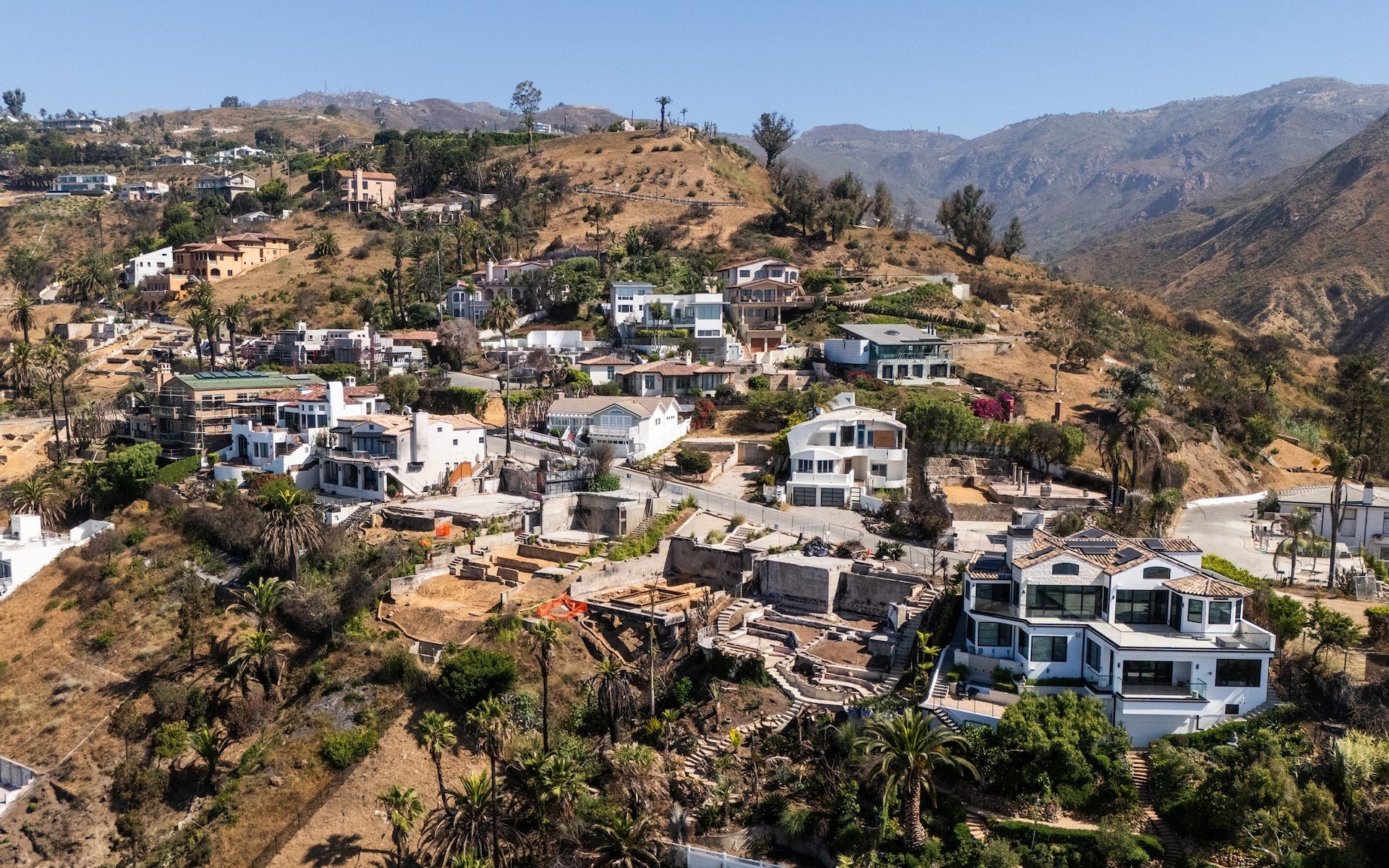 Malibu mansion values slump as wildfires scare off buyers