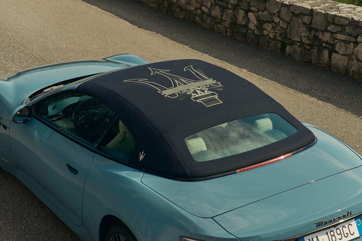 View Exterior Photos of the 2027 Maserati GranCabrio Folgore
