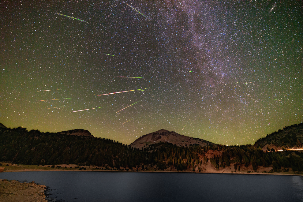 Is there a meteor shower tonight? When and where to watch shooting stars this week