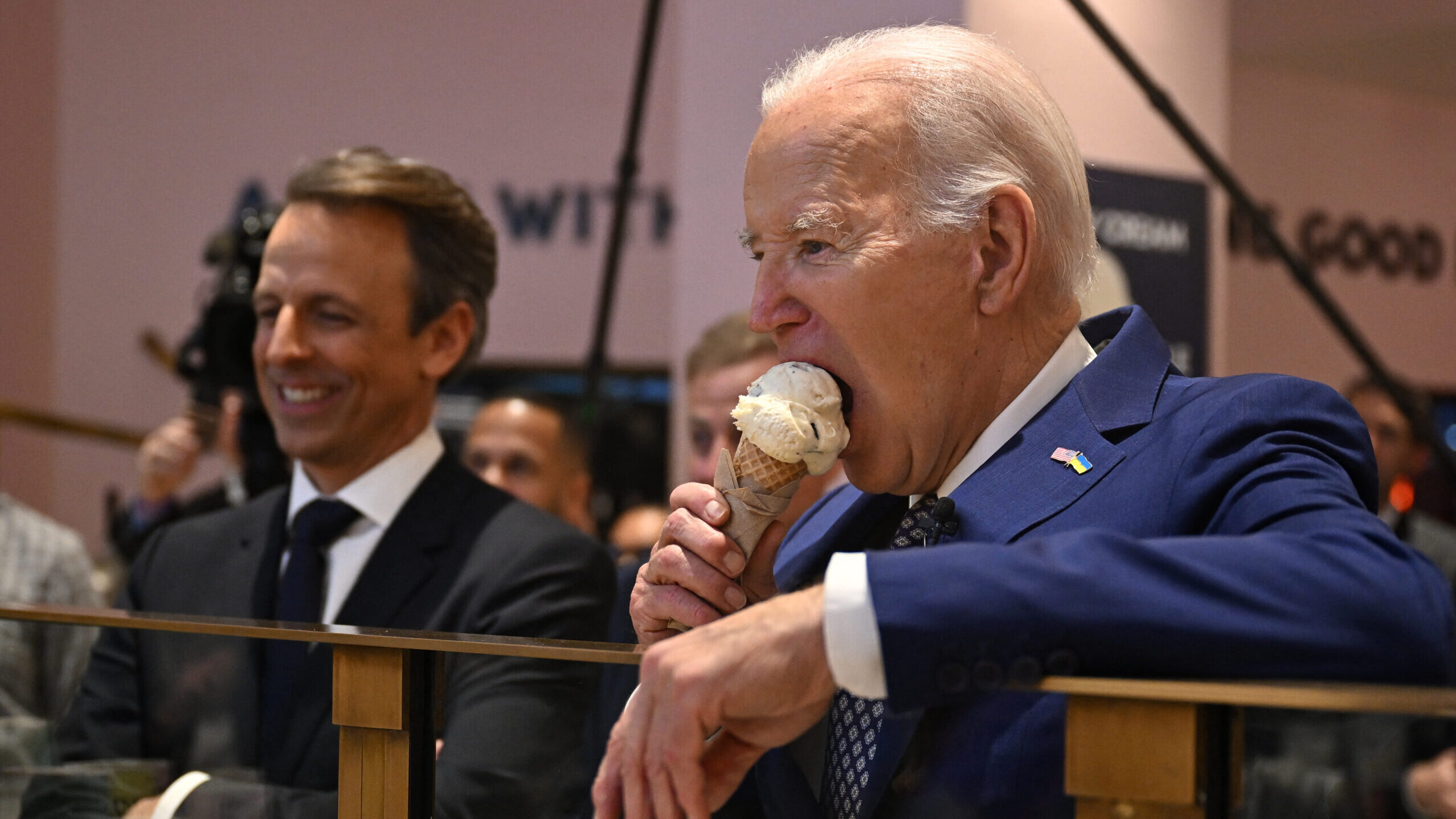 Hunter Biden keeps taunting JD Vance with posts about Joe eating ice cream