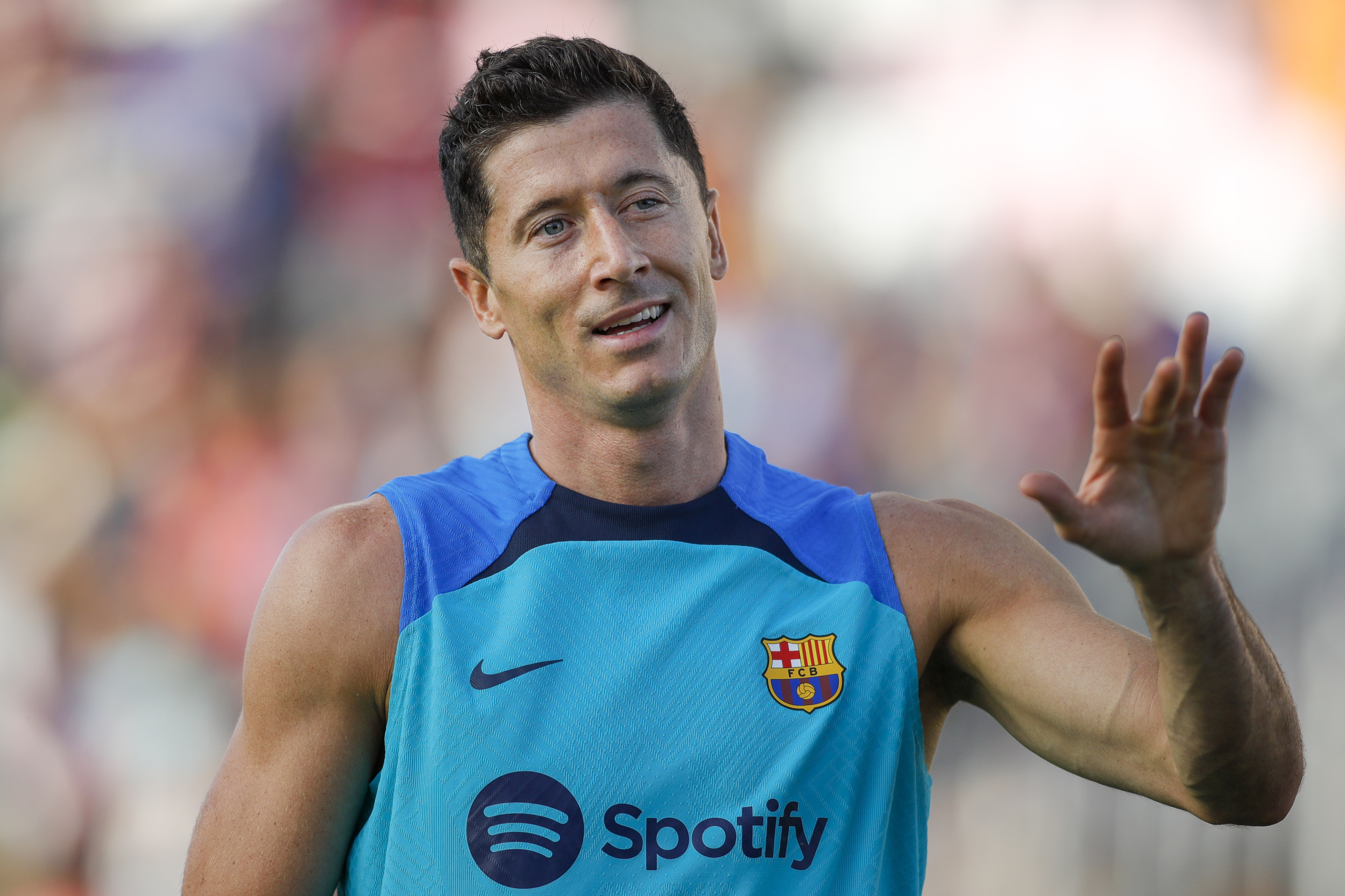 Ex-Barcelona striker Robert Lewandowski brings opportunity and risk to high-flying Chicago Fire
