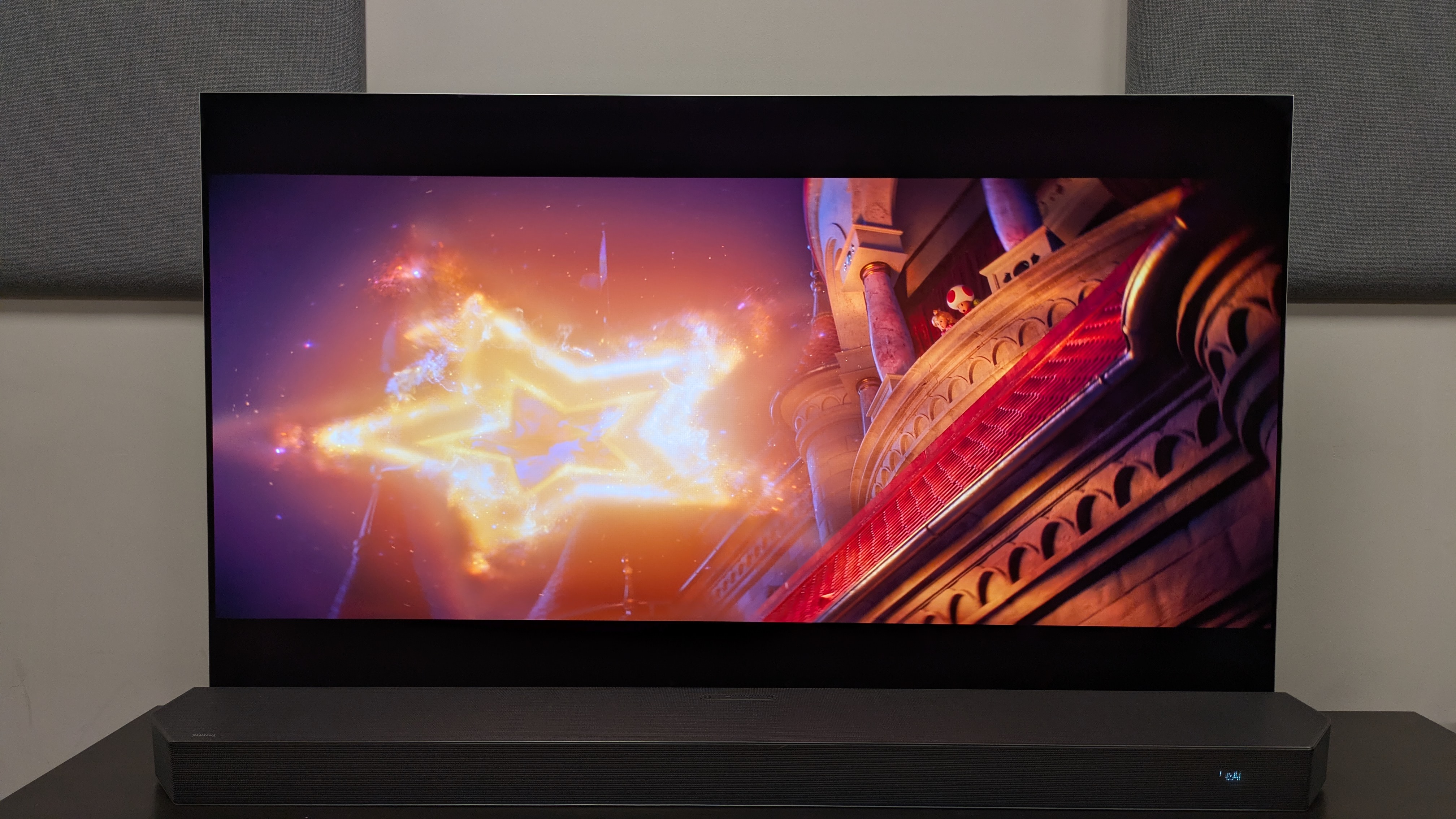 The Super Mario Galaxy Movie 4K Blu-ray on the LG G6 showing the Luma in its star form