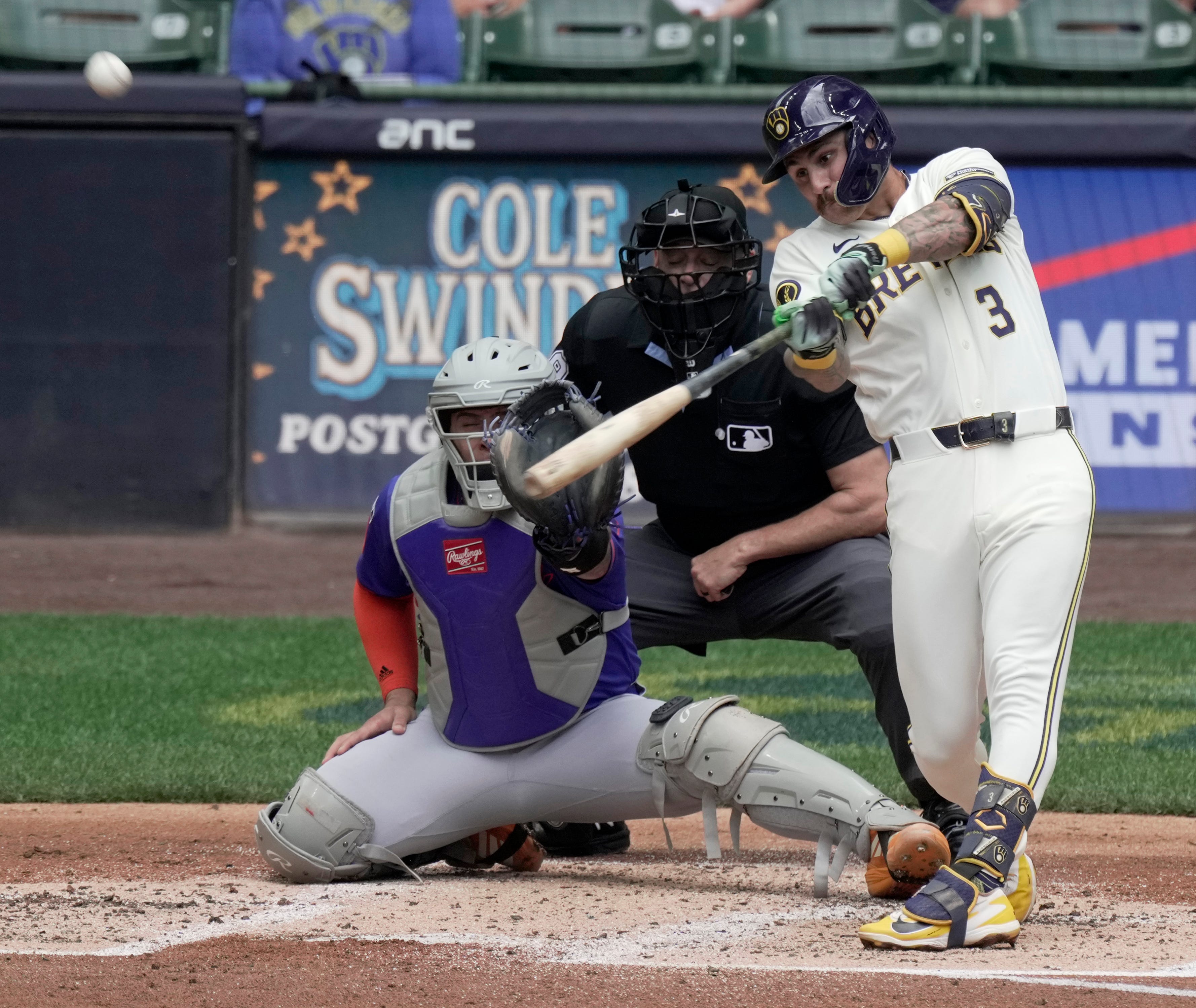 How 'Third Base Joey' found his swing again for the Milwaukee Brewers