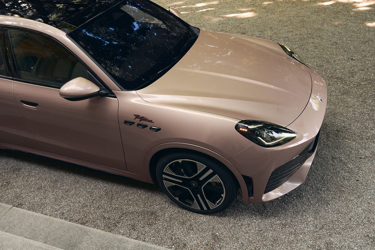 View Exterior Photos of the 2027 Maserati Grecale Folgore