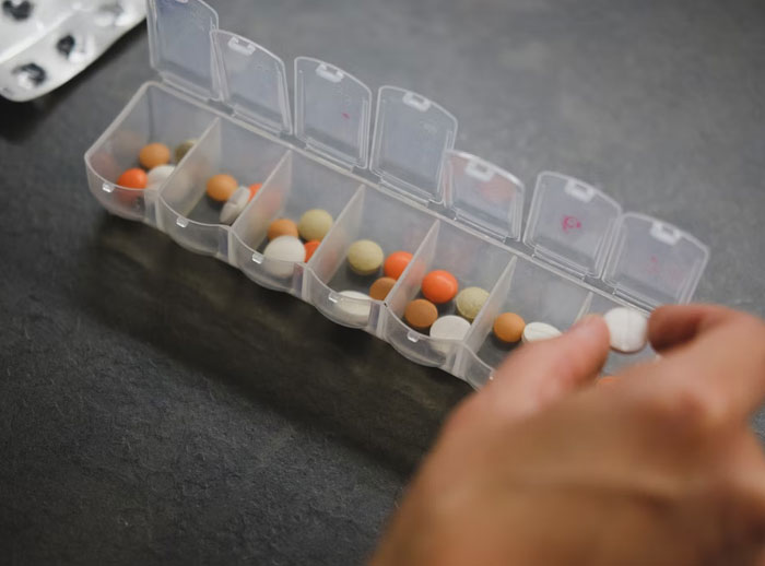 29 Clever Tricks People Use When There’s More Month Than Money
