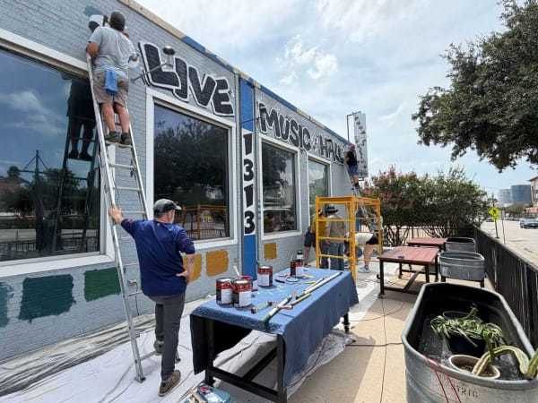 Venerable Dallas music venue Poor David's Pub welcomes new owner