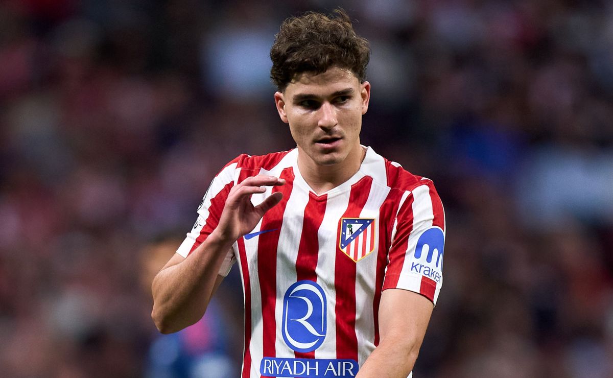 Report: Arsenal dream of signing Julian Alvarez amidst tensions between the Argentine and Atletico Madrid