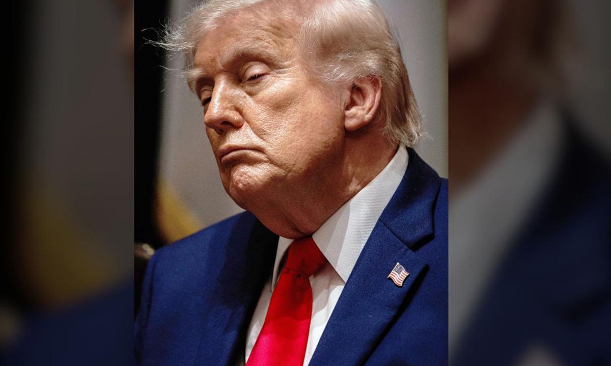 Donald Trump Ally Reveals His Bizarre Late-Night Habit