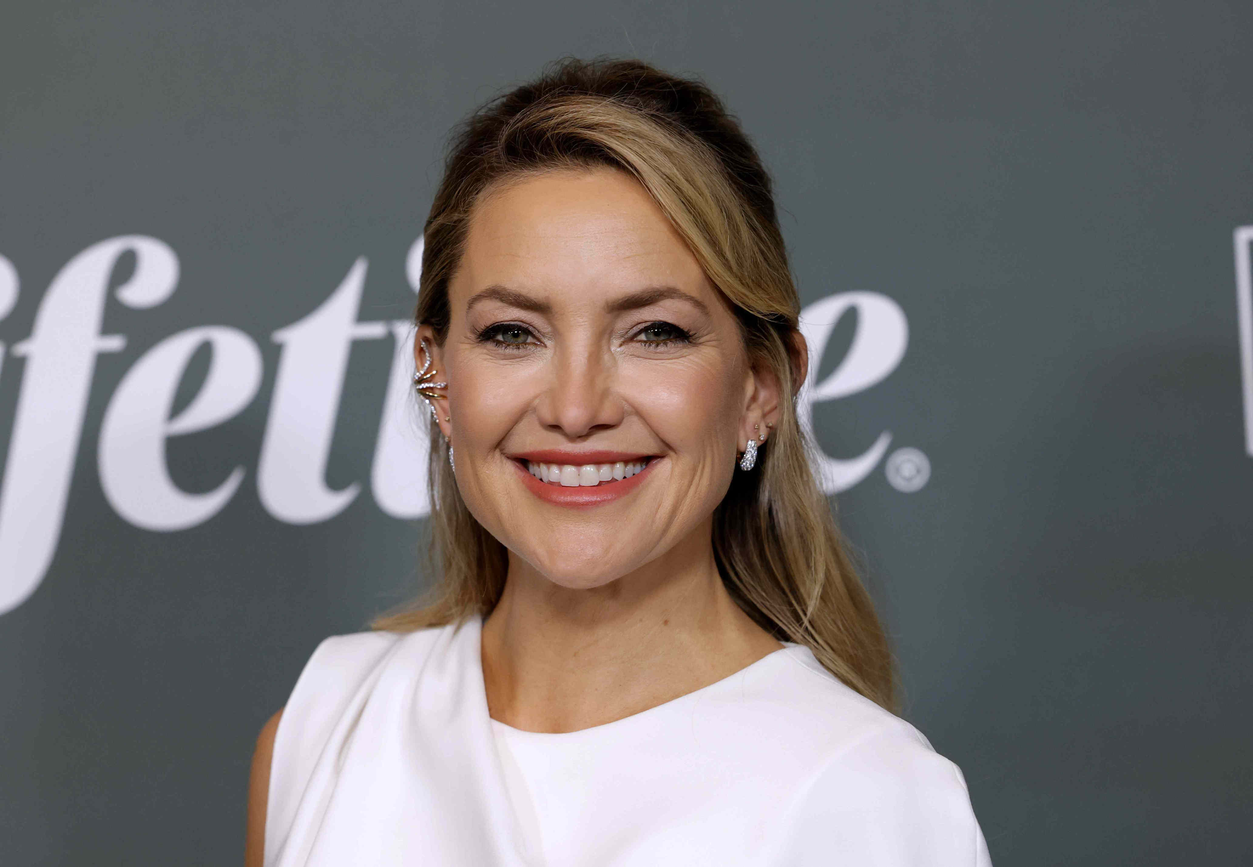 Kate Hudson's daughter Rani, 7, is her mini-me in sweet Euro summer selfie