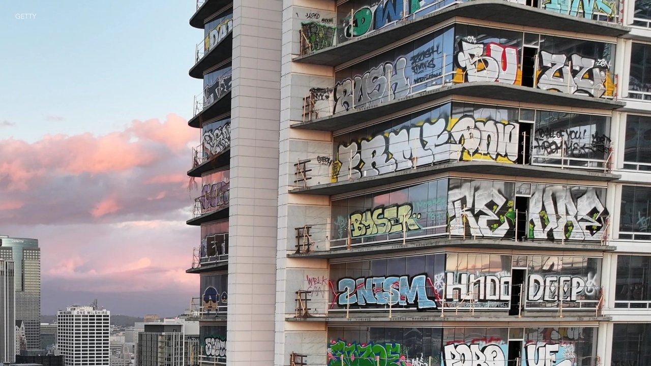 Downtown Los Angeles graffiti tower