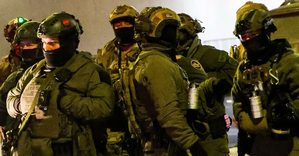 ICE agent who killed a man during Maine traffic stop reportedly has a history of violent behavior and psychiatric issues