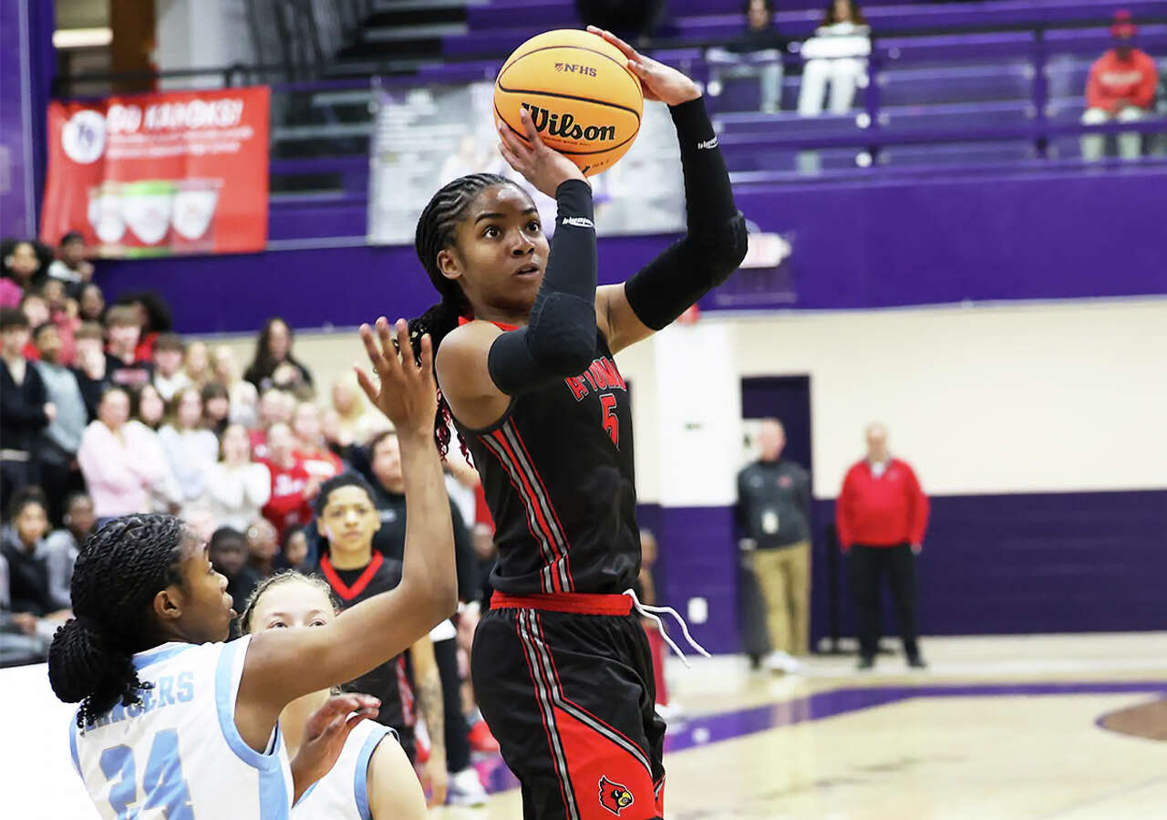 Kaylea Lacey continues bloodline, leaves winning legacy at Alton