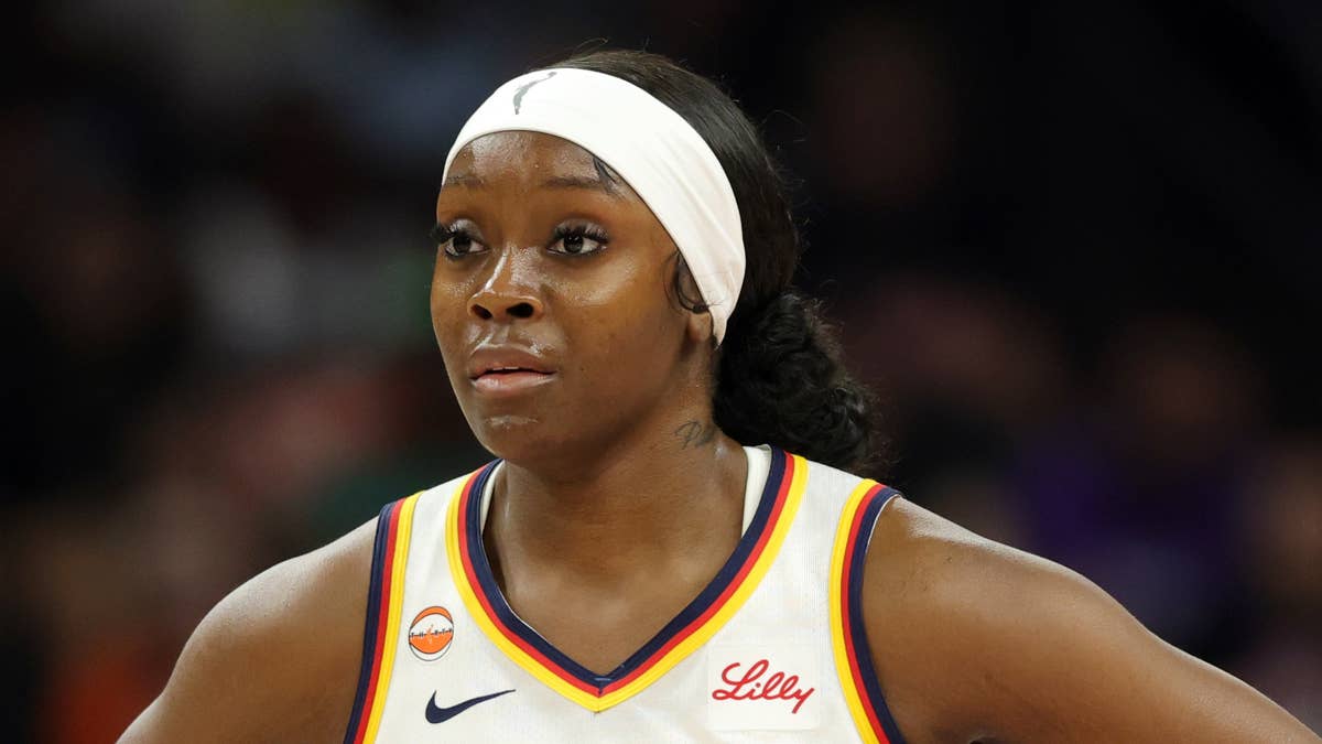 Indiana Fever rookie Raven Johnson injured before game against Connecticut Sun