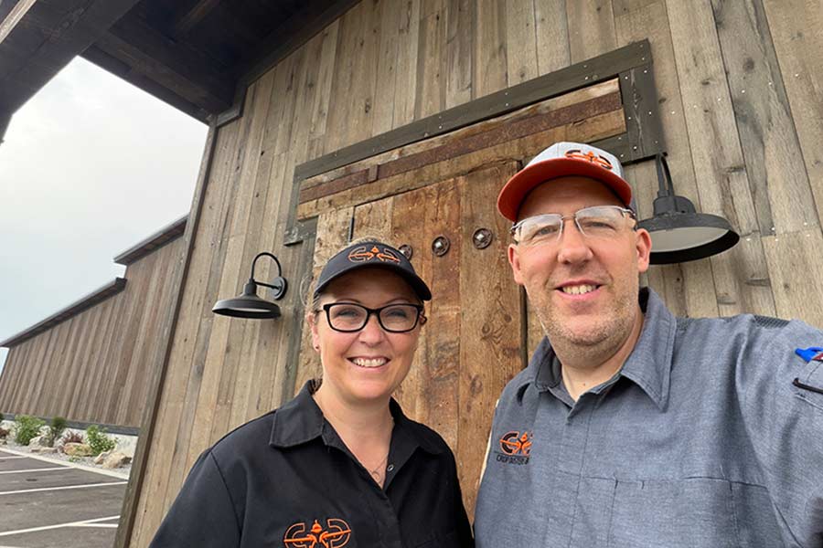 New airport grill in St. Anthony serves up comfort food with a side of crop duster traffic