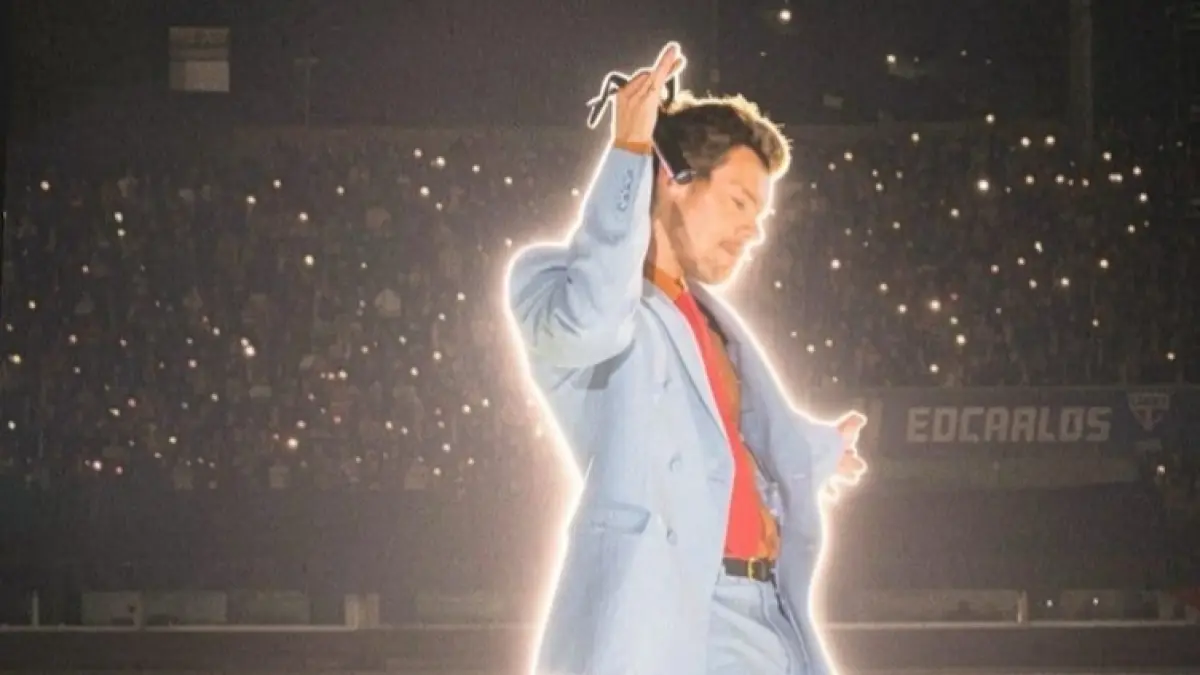 Harry Styles Batalkan Konser di São Paulo Mendadak karena Masalah Kesehatan
