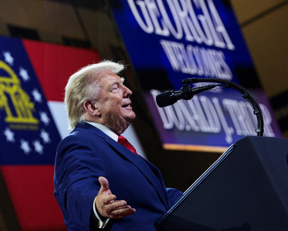 Trump scoffs at 'affordability' as he touts economic policies at Georgia rally
