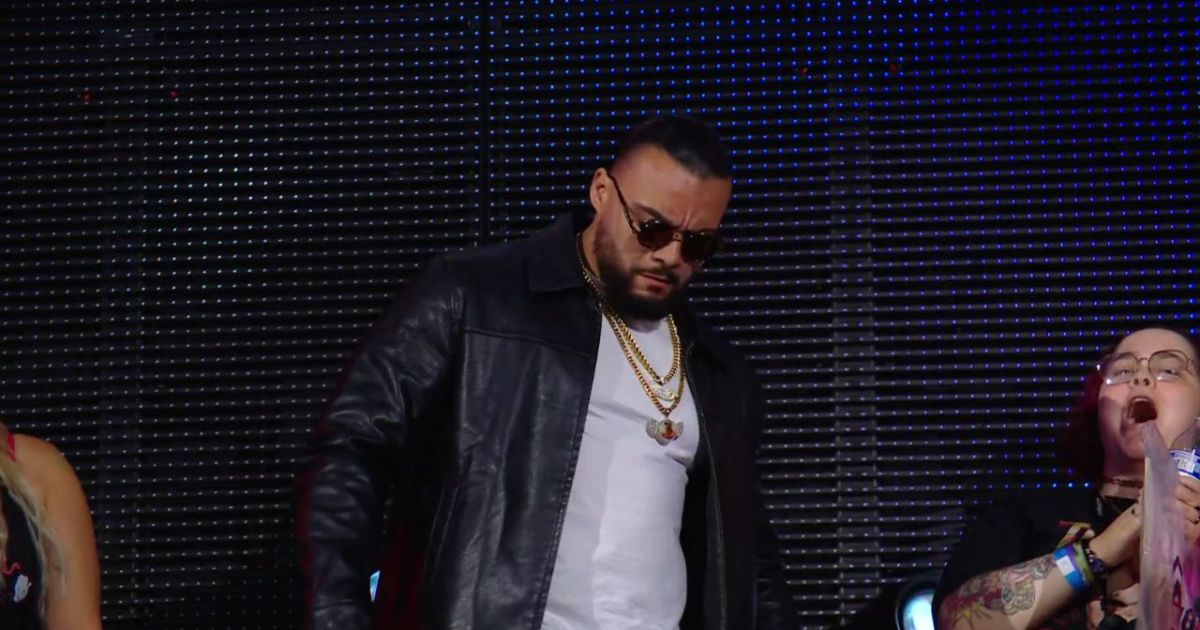 Mike Santana shares emotional message about daughter after WWE arrival