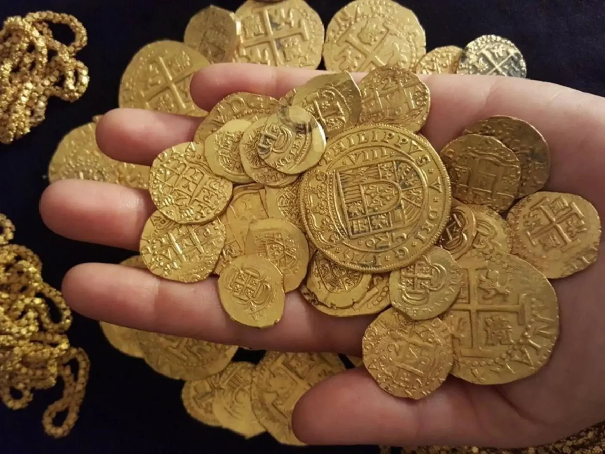 Stolen gold from legendary 1715 shipwreck recovered after million dollar heist