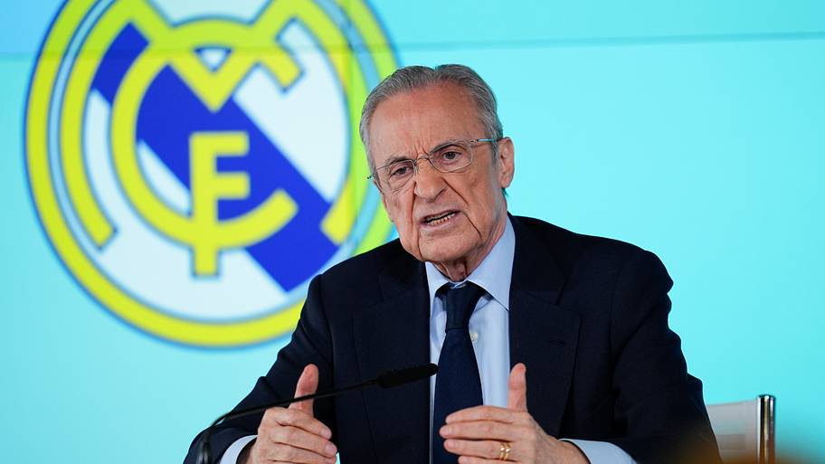 Real Madrid on alert as Manchester United inquire about this midfielder once again