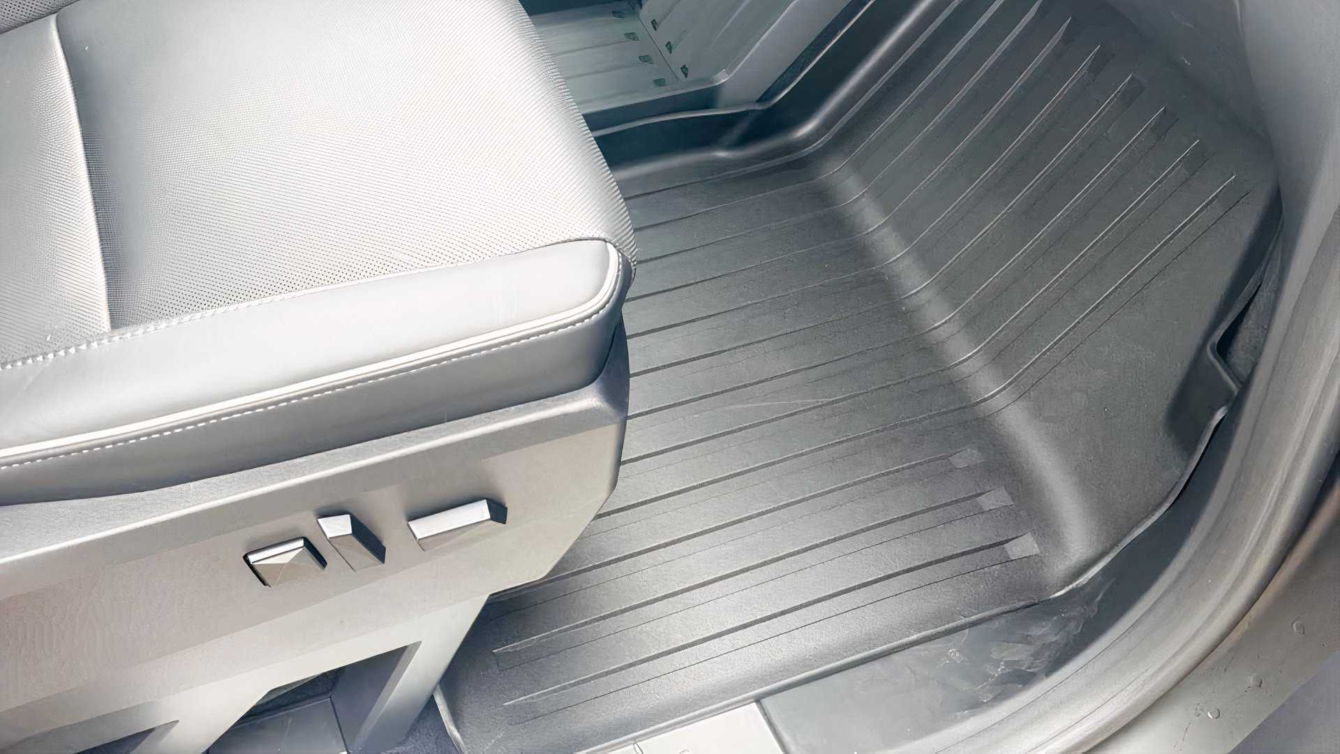 OEDRO Floor Mat Cybertruck Front Floorwell