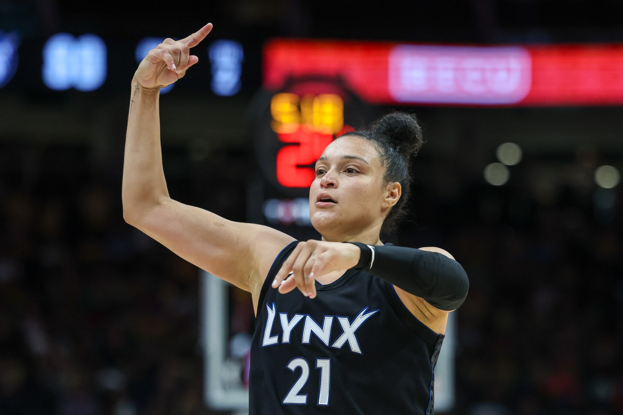 Lynx star Kayla McBride slams report she declined 3-point contest
