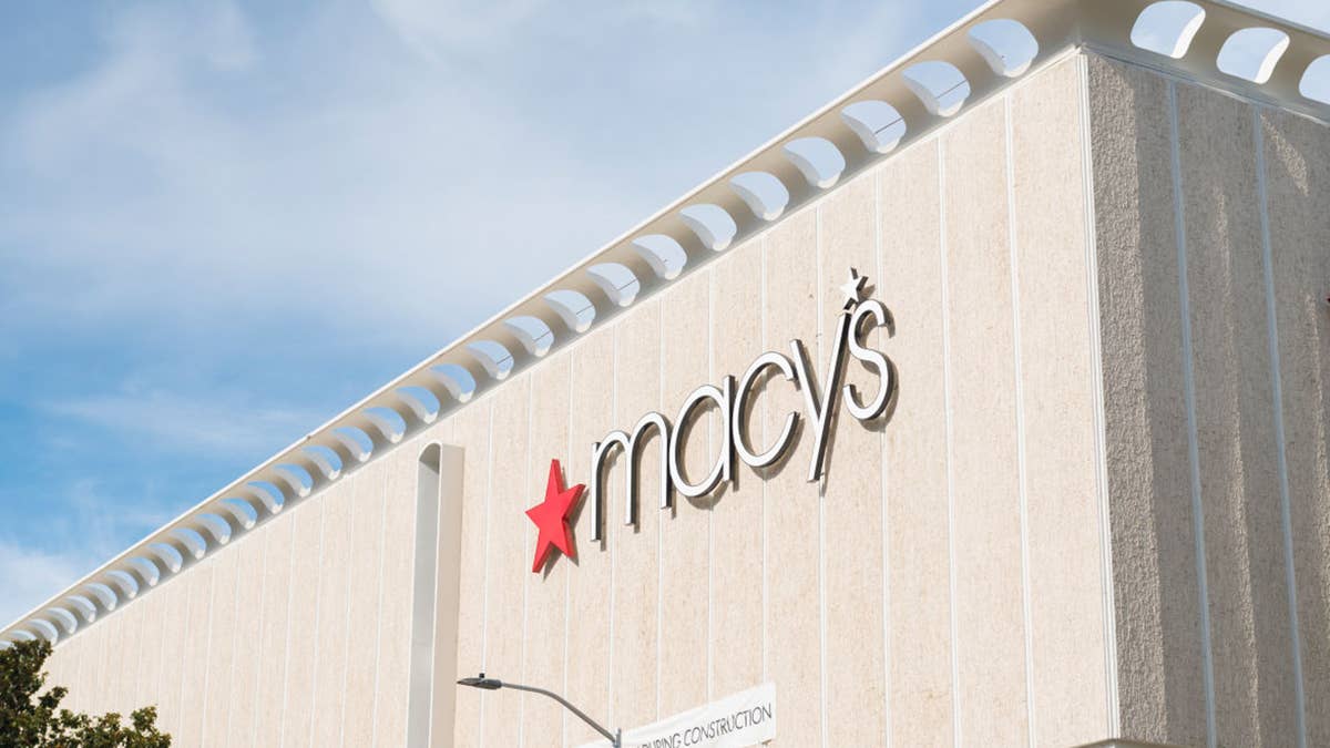 Transform your bedroom into a beachy escape with Macy's $18 coastal sheet set