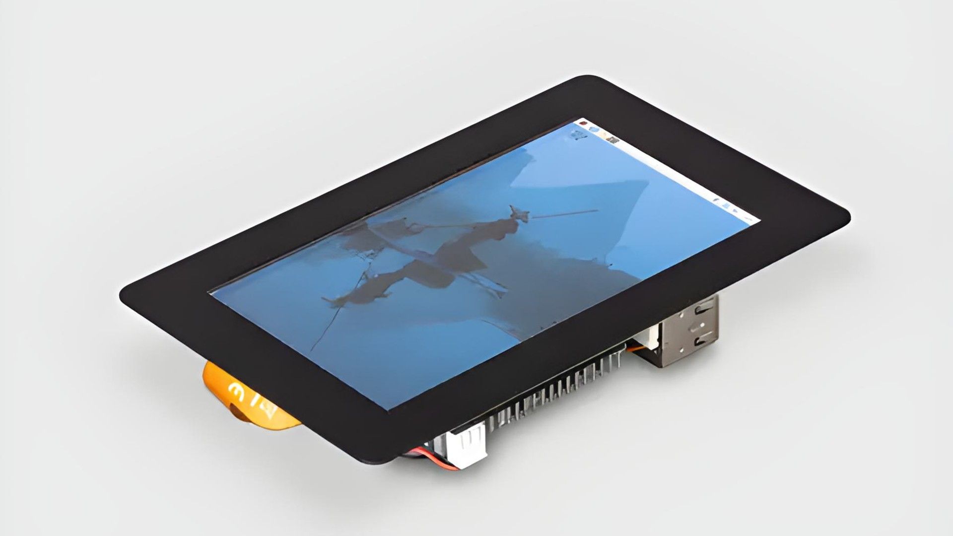 Raspberry Pi's 10-inch touch display finally makes Home Assistant dashboards more usable