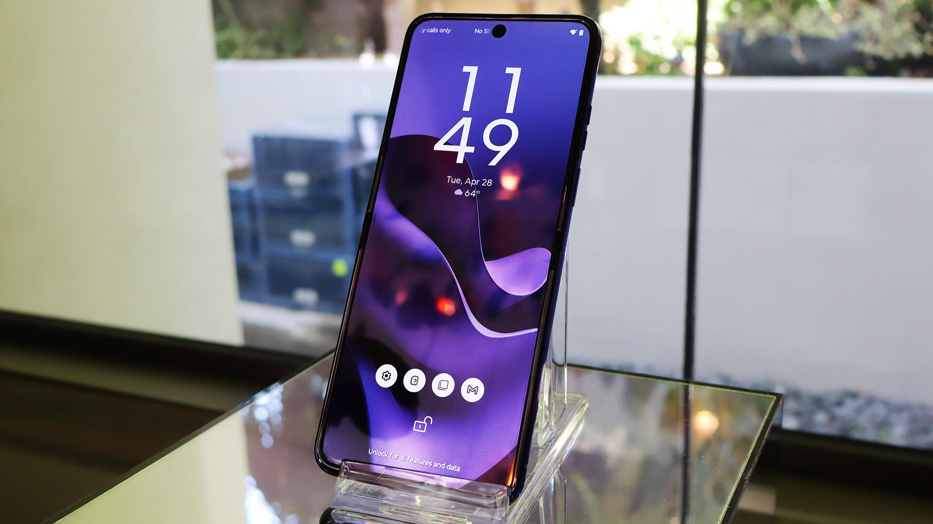 Samsung Galaxy Z Fold 8 Ultra vs. Motorola Razr Ultra: This one is the better value
