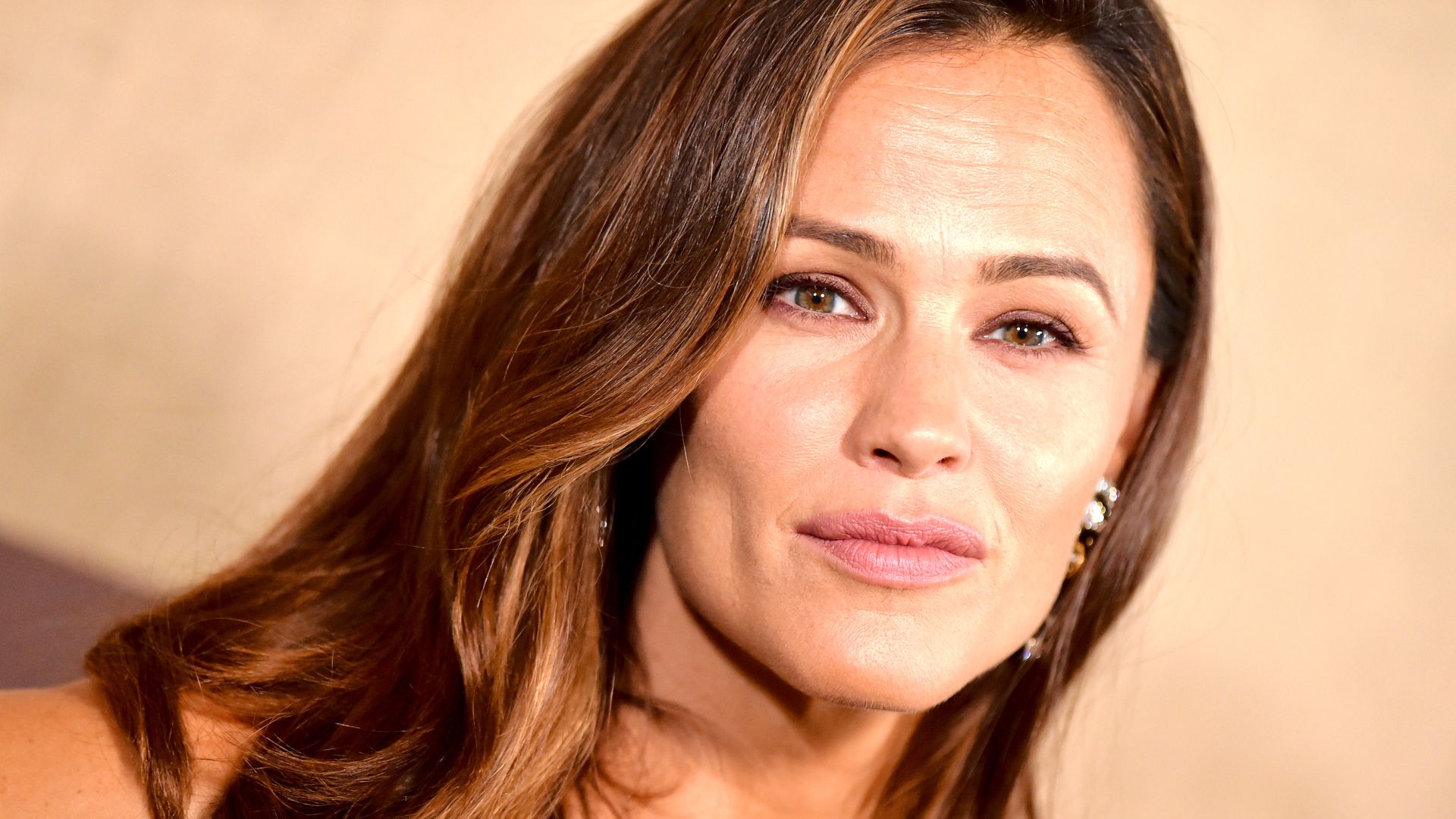 Jennifer Garner's new 8-part series crowned one of streaming's biggest shows