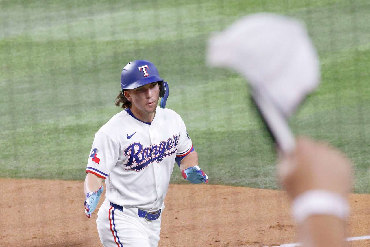 Rangers rookie Cam Cauley the lone bright spot as Texas drops series finale vs. White Sox