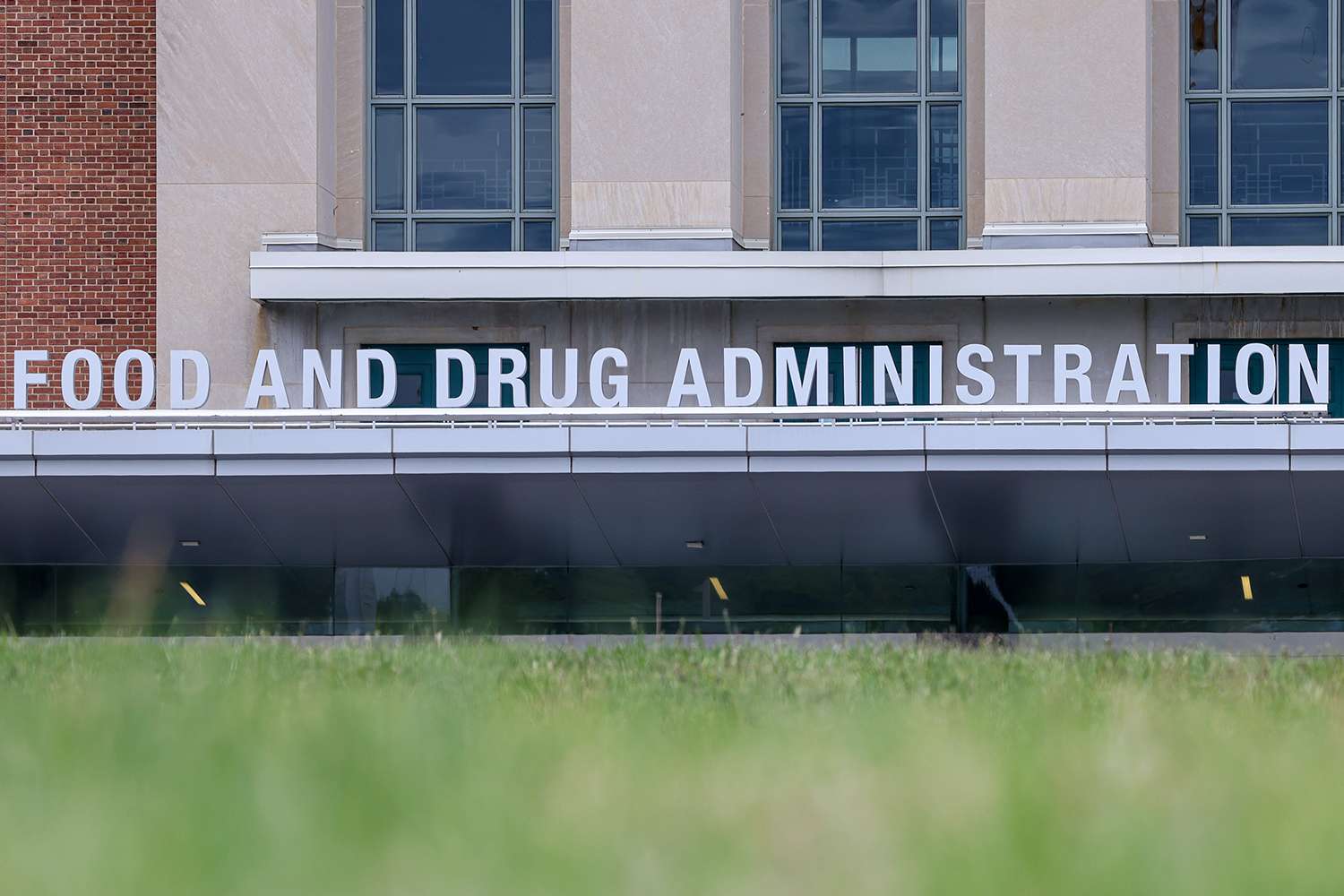 New cyclospora outbreak is being investigated by the FDA, and the source has yet to be discovered