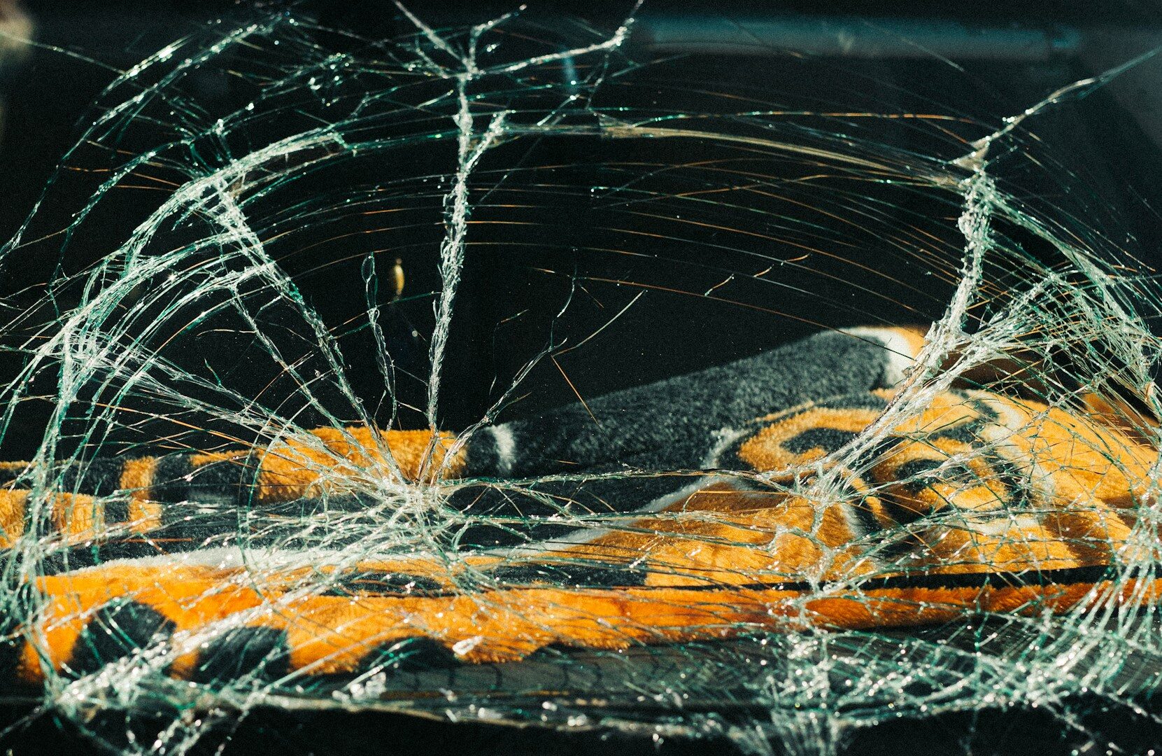 Honda's rear windows keep shattering for no reason. Honda found a legal word that isn't 'recall.'