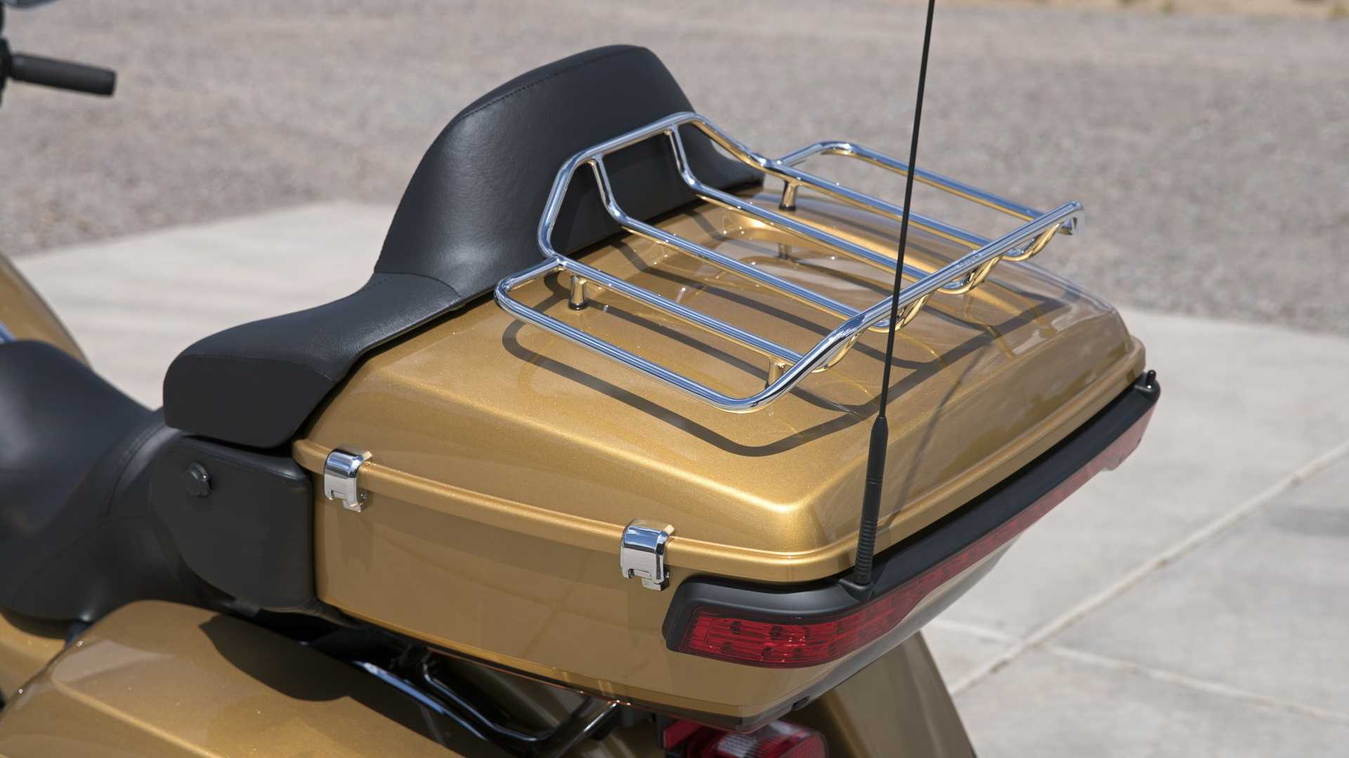 A close-up shot of the 2017 Harley-Davidson Ultra Limited's top case