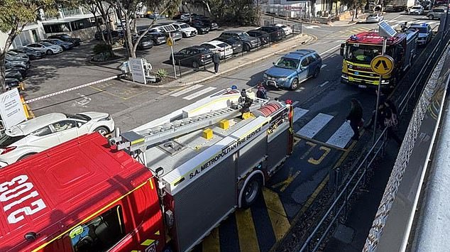 The Metropolitan Fire Service was called to Flinders Medical Centre in Bedford Park at 2.30pm on Thursday
