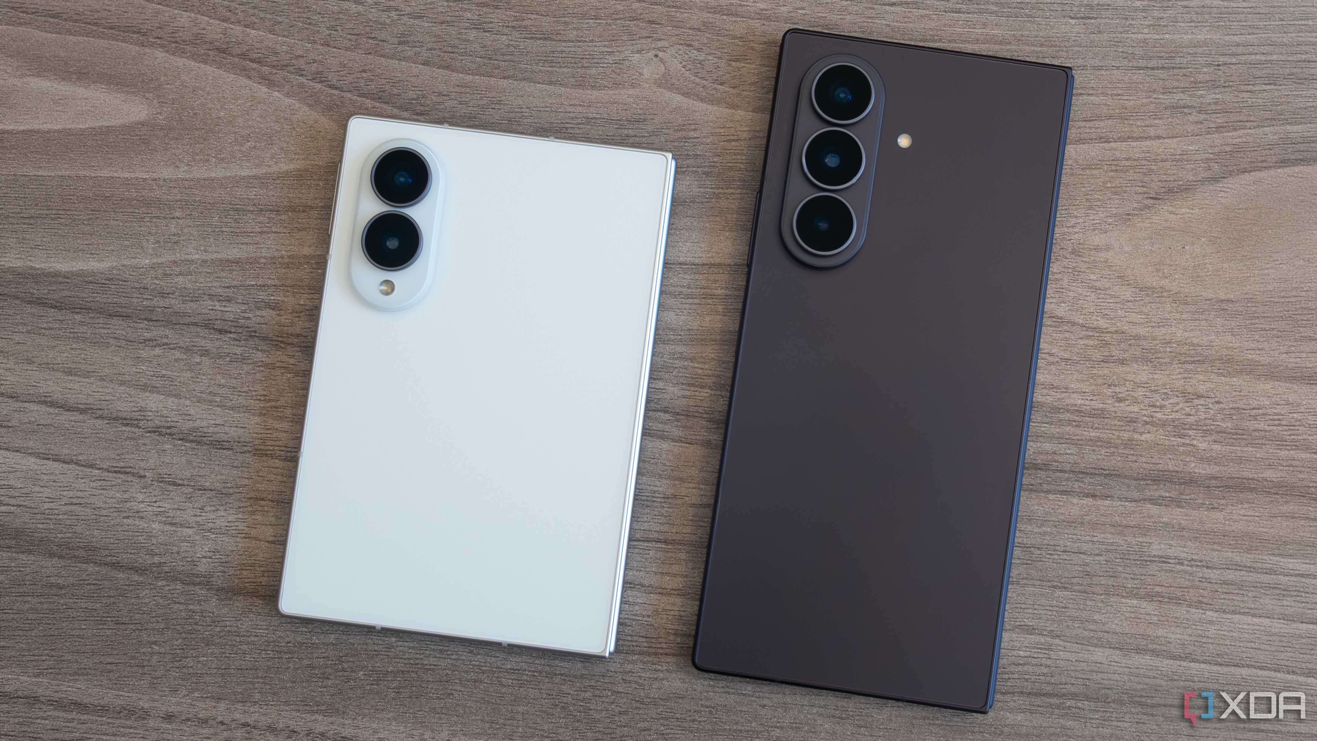 The Galaxy Z Fold 8 and Z Fold 8 Ultra beside eachother