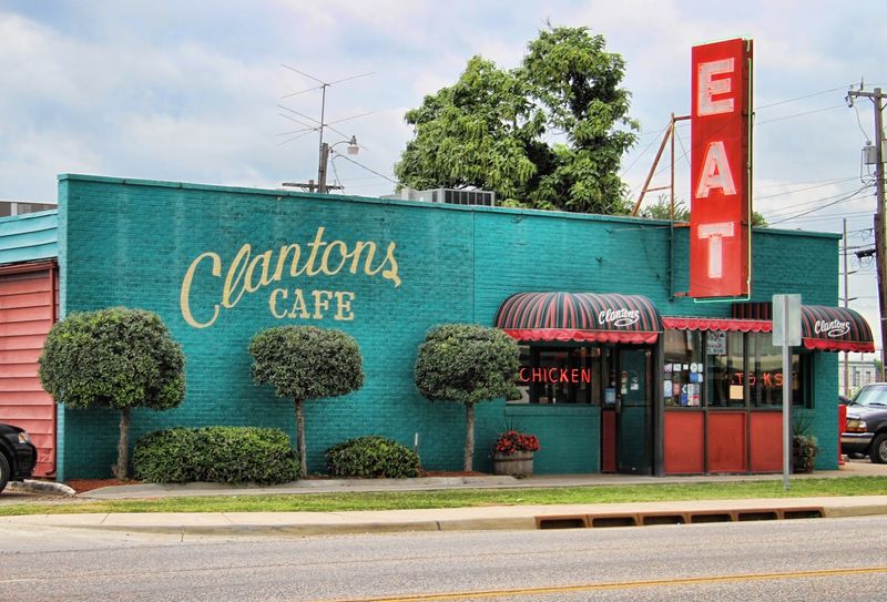 Clanton’s Cafe