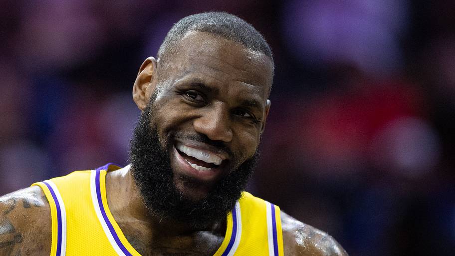 Cavaliers can only laugh at Heat's embarrassing LeBron James mistake