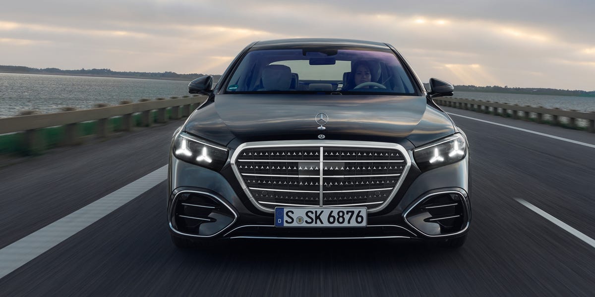 Mercedes-Benz is facing a potential sales ban in the US after a new Senate panel decision
