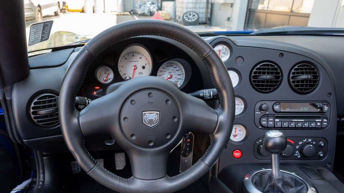 2006_dodge_viper-srt-10-roadster_dsc_4993-39402-scaledjpg