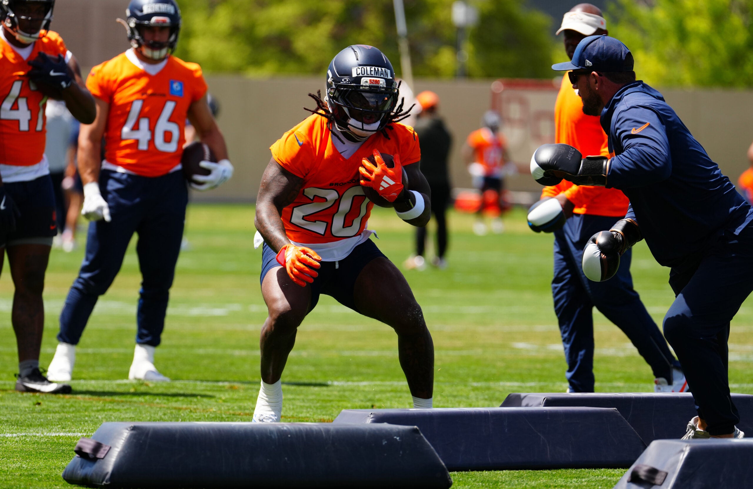 Denver Broncos rookies report to first training camp: What to expect from Jonah Coleman and every 2026 NFL draft pick