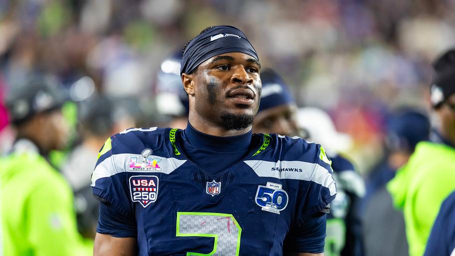 Seattle Seahawks safety Nick Emmanwori against the New England Patriots