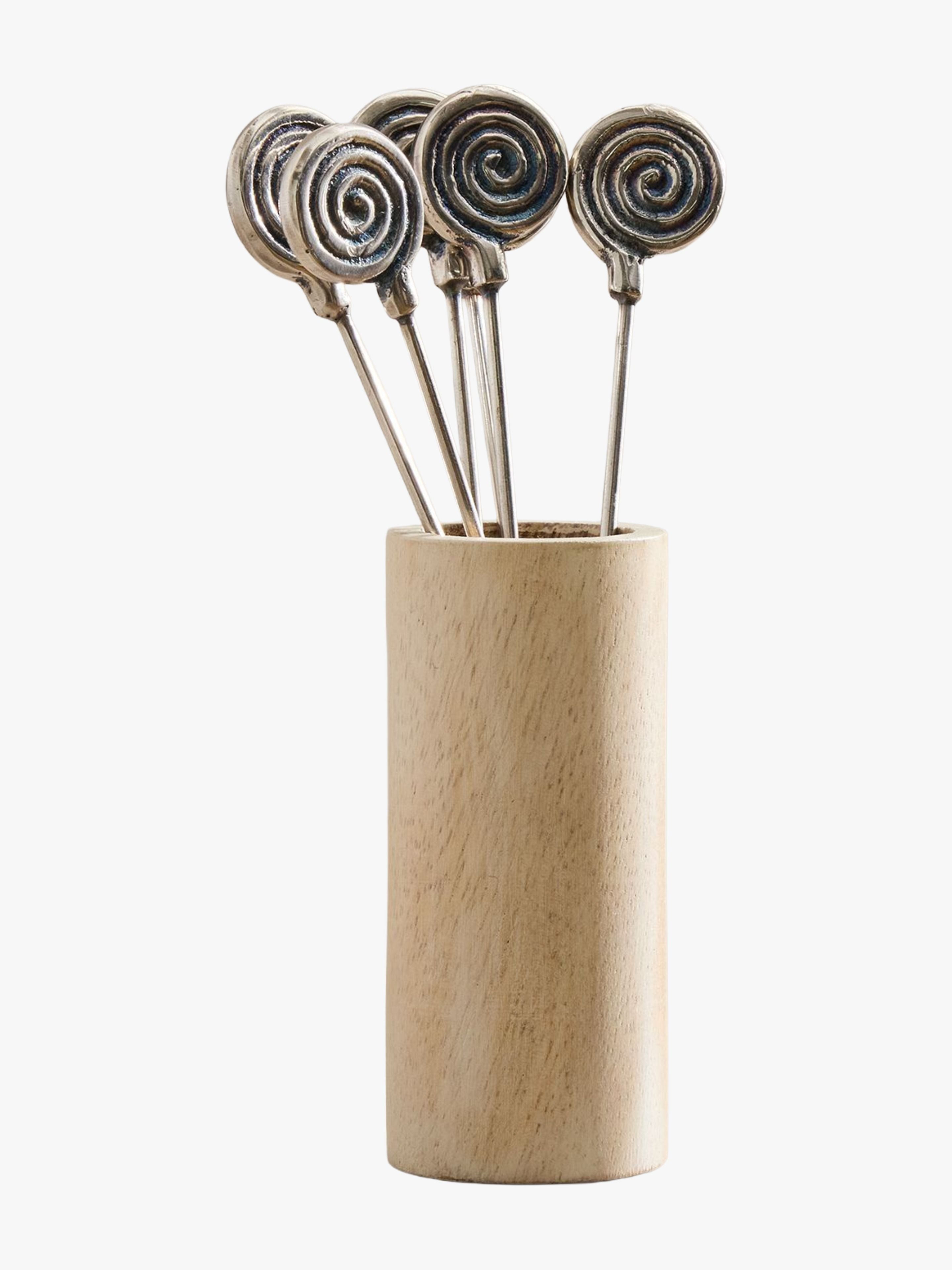 Farm Rio, Flamingo Estate, and More Decor on Sale This Week