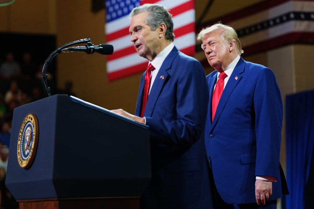 Donald Trump,Rick Jackson