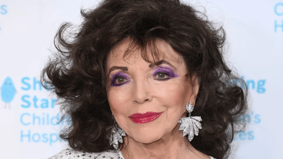 Joan Collins at 93 proves true Hollywood glamour never fades