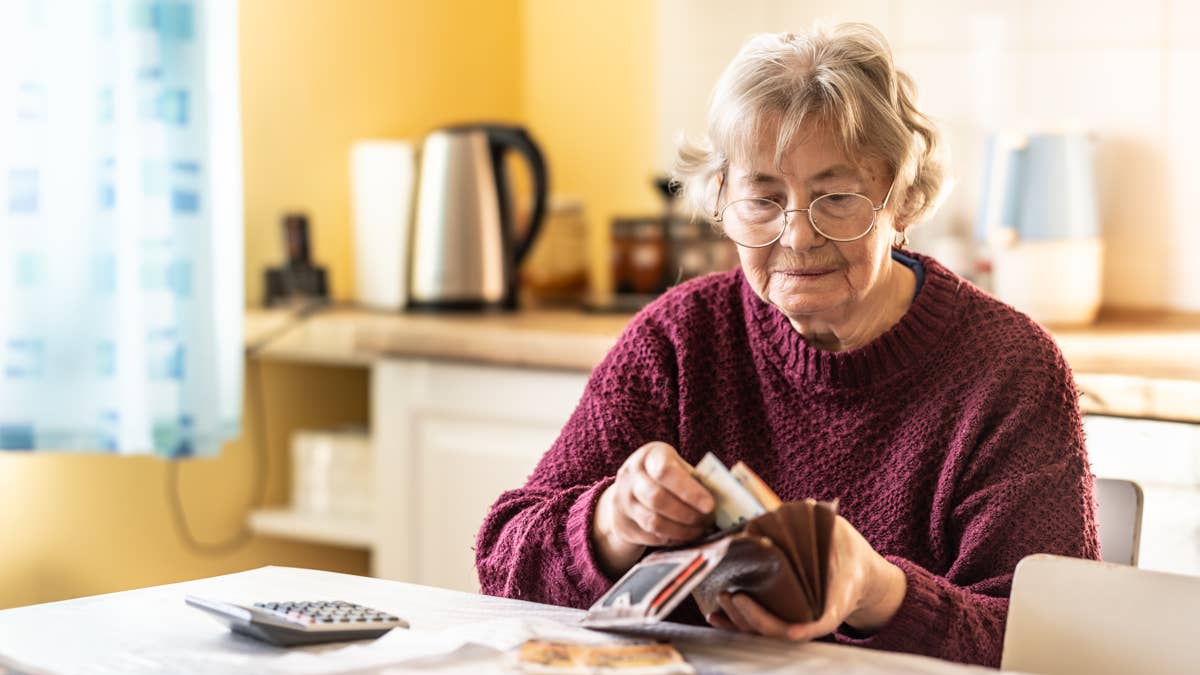 senior-retired-money