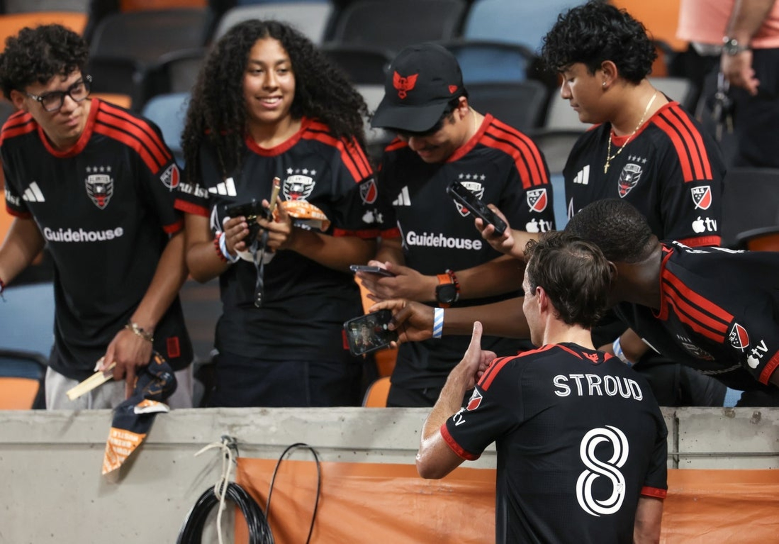 Tai Baribo saves DC United with late goal to draw with Houston