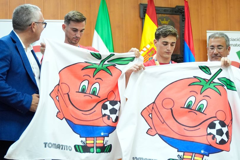 Spain stars given tomato supply equaling their weight as reward for World Cup win